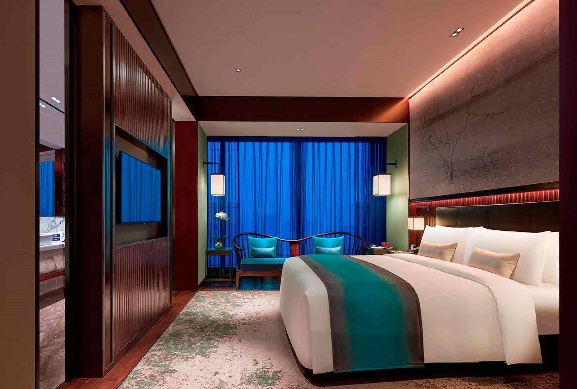 Nuo Hotel 5*